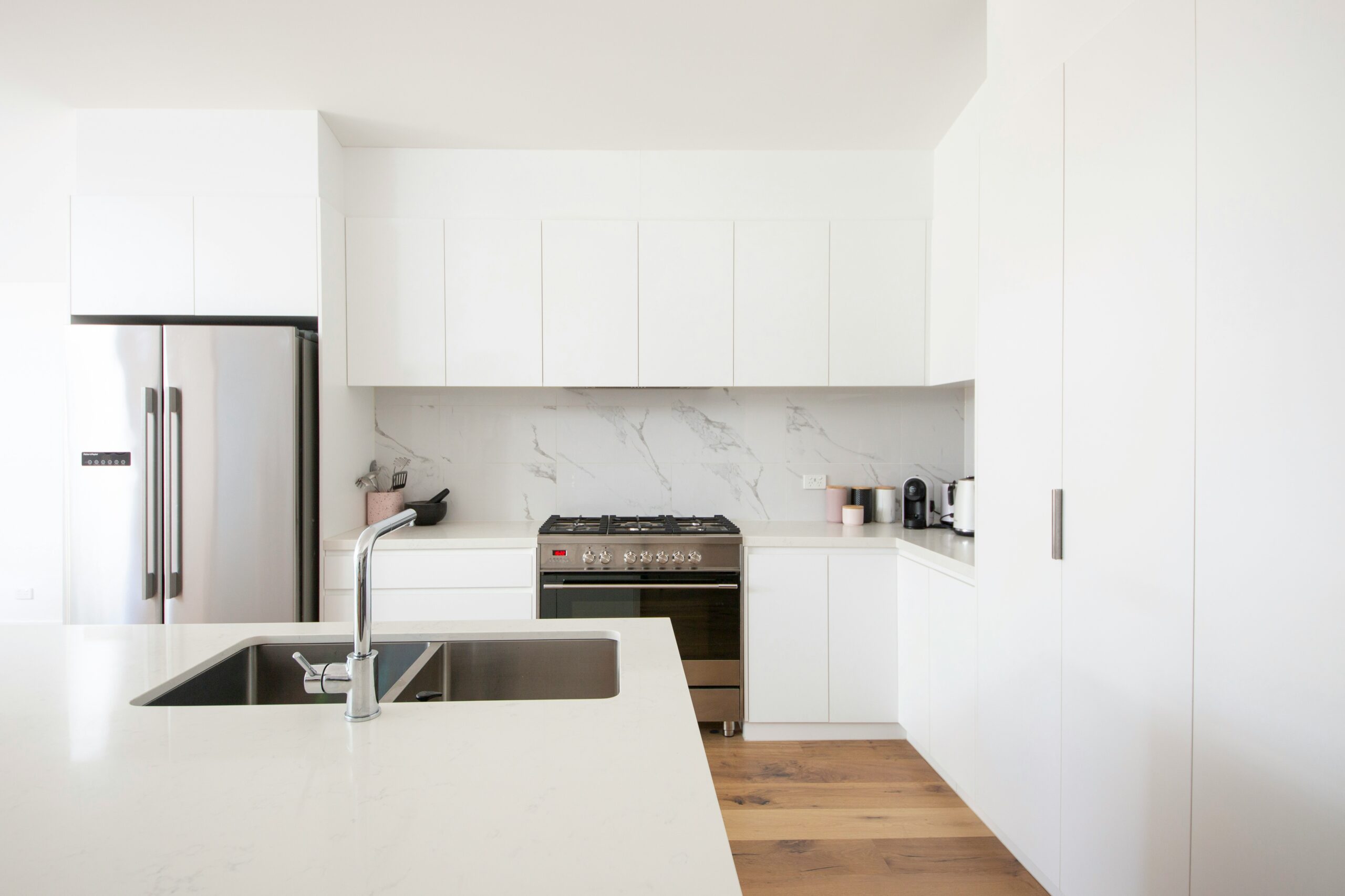 Pro Cleaning Tips for a Healthier Home's featured image