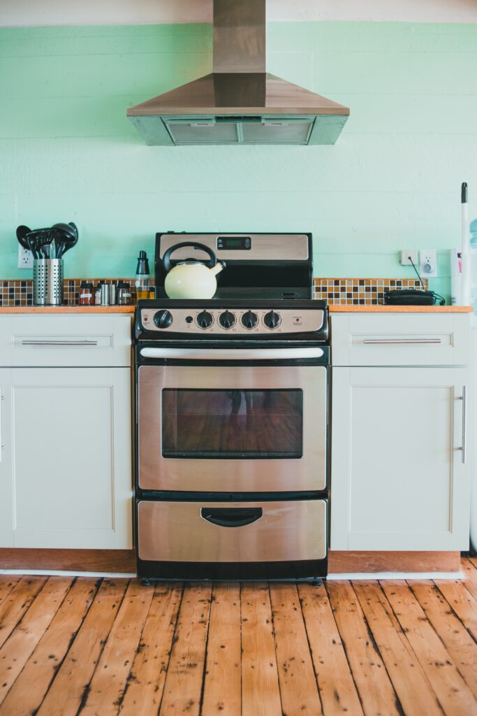 Five Myths about Self Cleaning Ovens