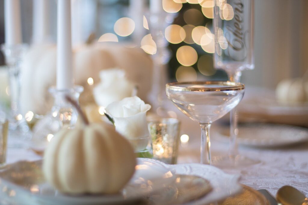 5 Thanksgiving Centrepieces With Modern-Day Twists